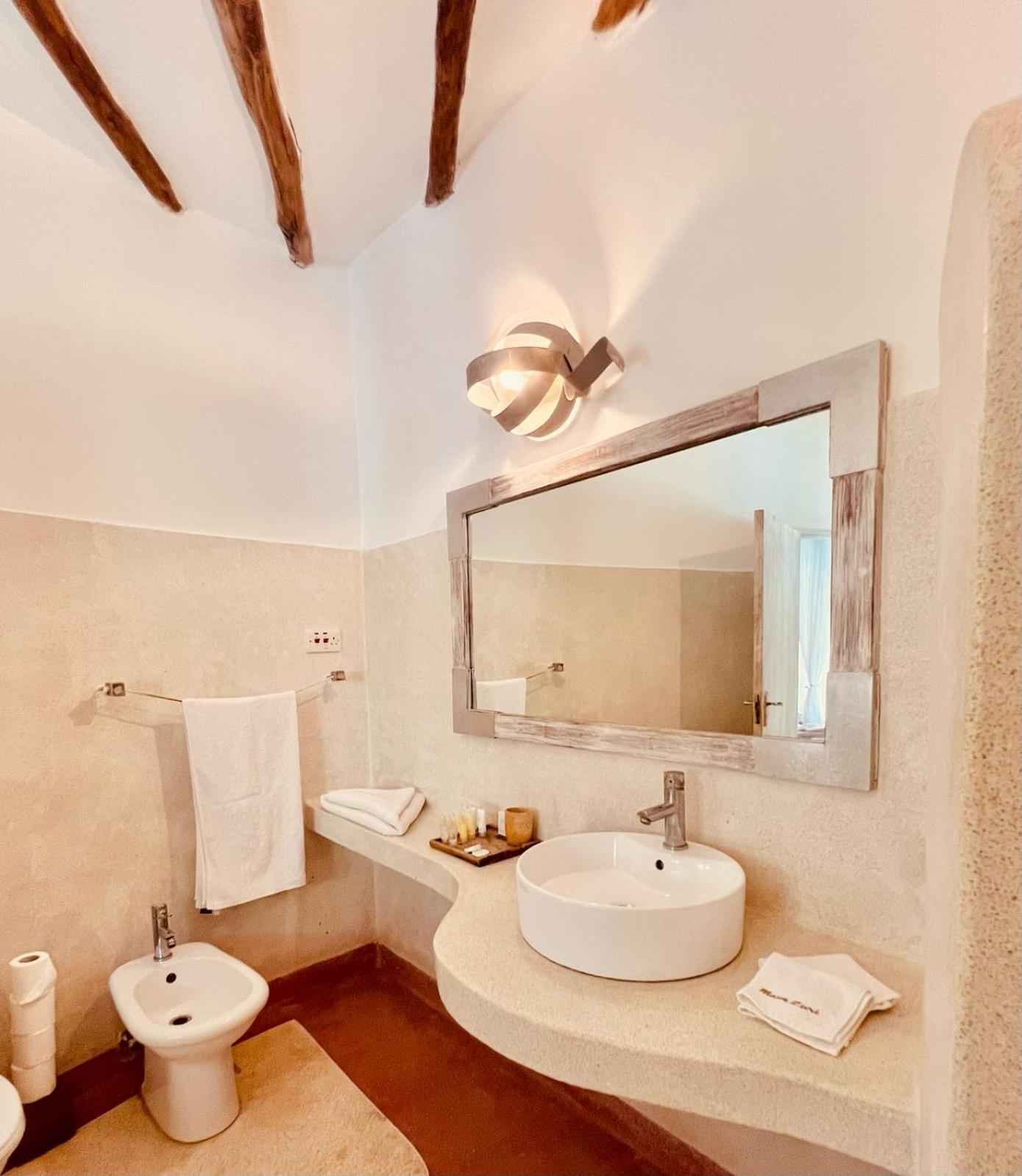 Terrazza Mawe Zuri Resort 瓦塔穆 外观 照片
